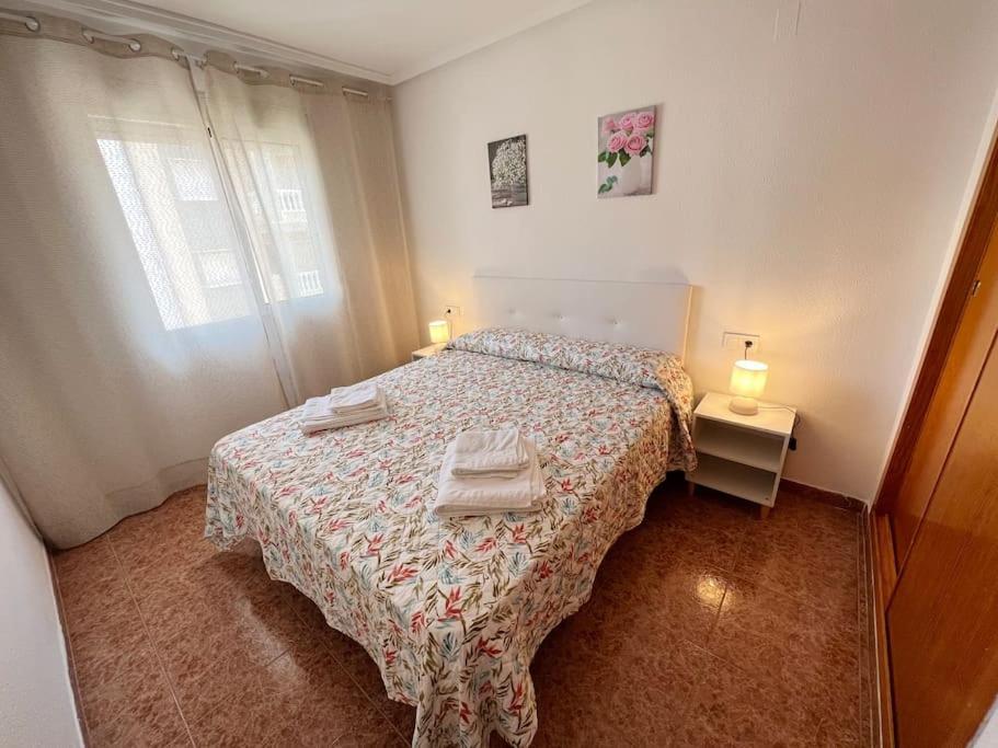 Nice And Central Apartment 托雷维耶哈 外观 照片